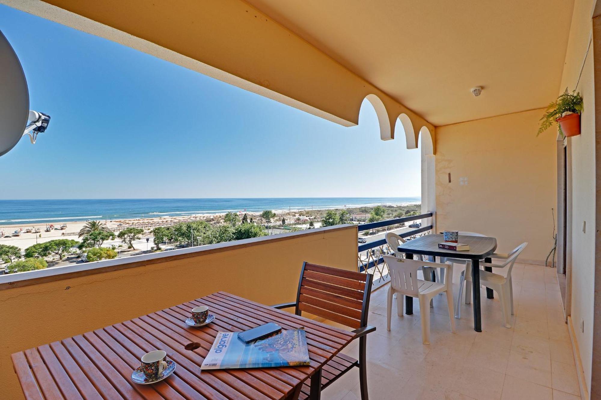 Apartamento Beachview 2 By Homing Monte Gordo